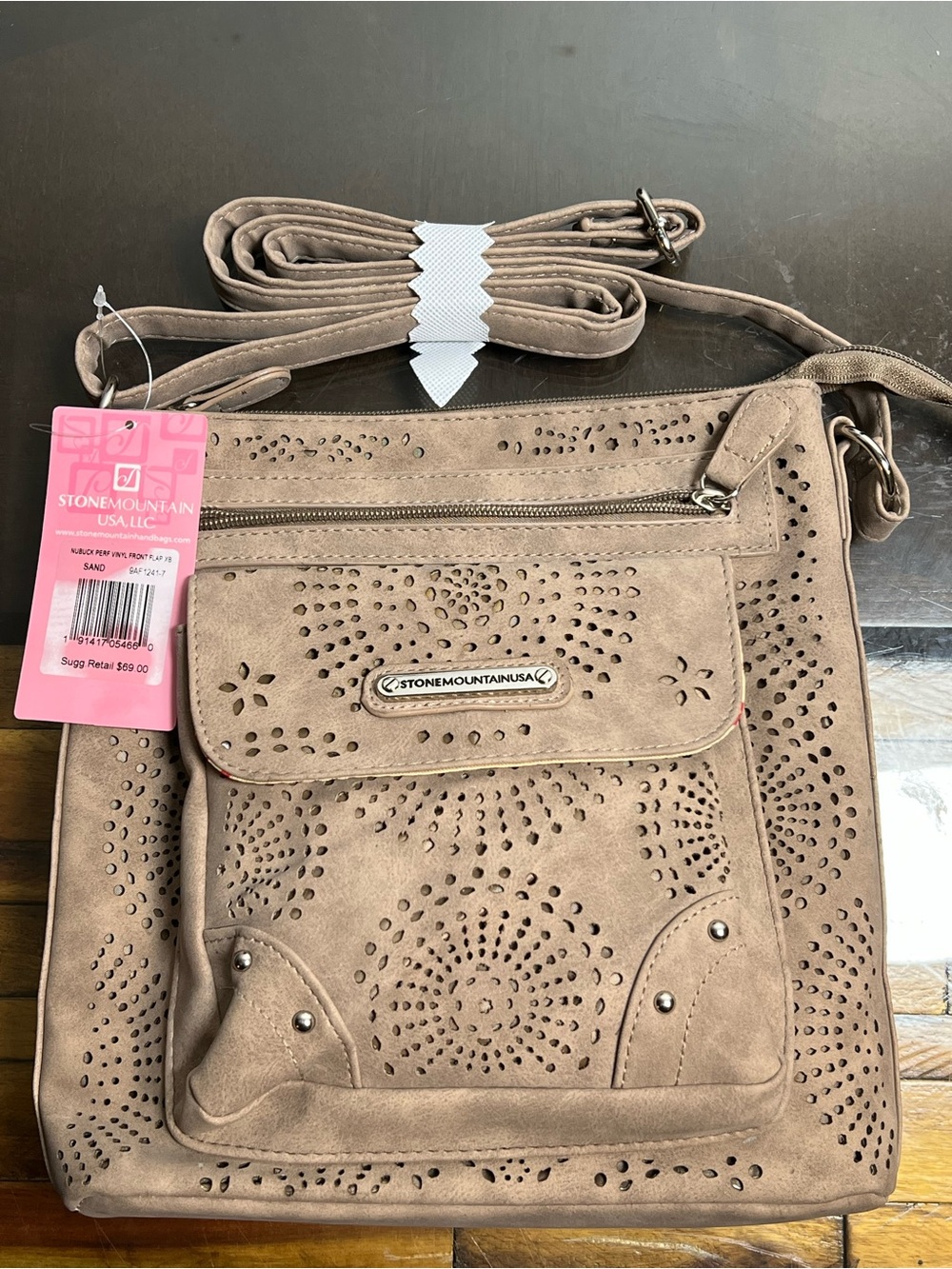 Stone Mountain USA 4-Handbags Bundle | New With Tags | Save Big $266 MSRP - Picture 8 of 16